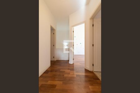 Casa para alugar com 150m², 3 quartos e 2 vagas Casa para alugar com 150m², 3 quartos e 2 vagasCorredor