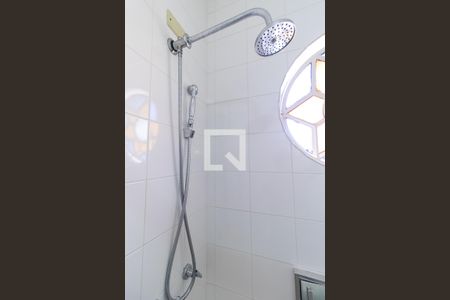 Casa para alugar com 150m², 3 quartos e 2 vagas Casa para alugar com 150m², 3 quartos e 2 vagasBanheiro social