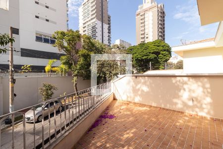 Casa para alugar com 150m², 3 quartos e 2 vagas Casa para alugar com 150m², 3 quartos e 2 vagasTerraço da suíte