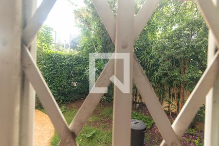 Vista da entrada principal da sala de casa para alugar com 3 quartos, 150m² em Sumaré, São Paulo