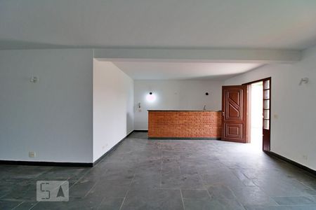 Casa à venda com 484m², 4 quartos e 4 vagasSalão de Festas