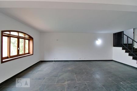 Casa à venda com 484m², 4 quartos e 4 vagasSalão de Festas