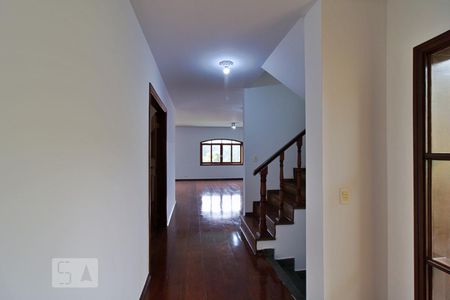 Casa à venda com 484m², 4 quartos e 4 vagasSala