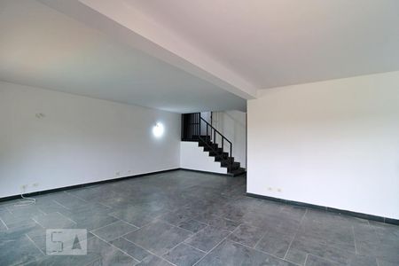 Casa à venda com 484m², 4 quartos e 4 vagasSalão de Festas