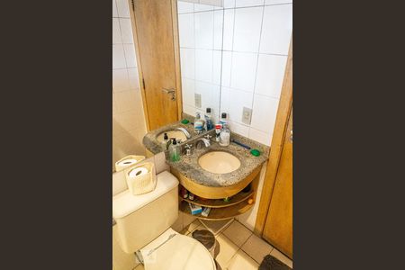 Apartamento para alugar com 172m², 4 quartos e 3 vagasBanheiro Social