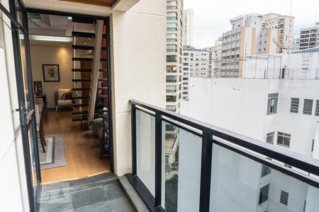 Apartamento para alugar com 172m², 4 quartos e 3 vagasVaranda
