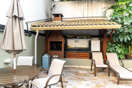 Apartamento para alugar com 172m², 4 quartos e 3 vagasÁrea Comum - Churrasqueira