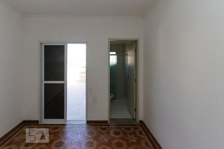 Casa à venda com 246m², 2 quartos e 2 vagas Casa à venda com 246m², 2 quartos e 2 vagasSuite