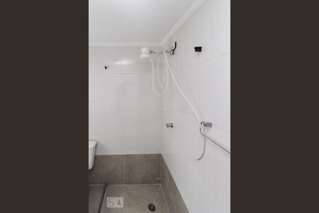 Casa à venda com 246m², 2 quartos e 2 vagas Casa à venda com 246m², 2 quartos e 2 vagasBanheiro