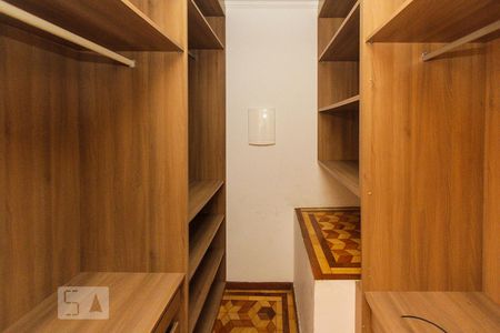 Casa à venda com 246m², 2 quartos e 2 vagas Casa à venda com 246m², 2 quartos e 2 vagasSuite 02