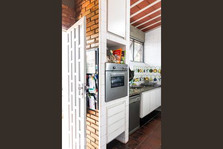 Casa à venda com 375m², 4 quartos e 4 vagasCozinha