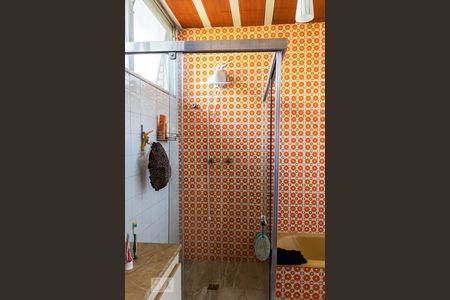 Casa à venda com 375m², 4 quartos e 4 vagasBanheiro Social