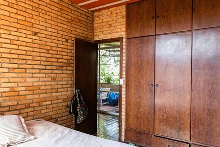 Casa à venda com 375m², 4 quartos e 4 vagasQuarto 2
