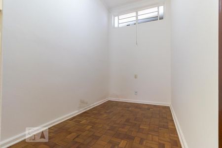 Casa para alugar com 253m², 4 quartos e 2 vagasQuarto de serviço