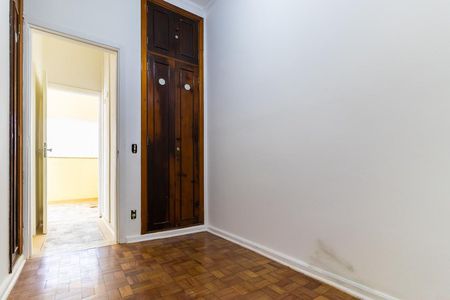 Casa para alugar com 253m², 4 quartos e 2 vagasQuarto de serviço