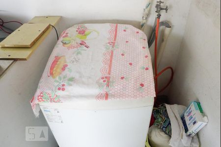 Casa à venda com 350m², 3 quartos e 1 vagaCasa 2 - Lavanderia