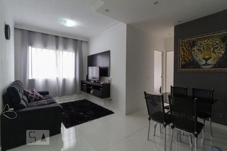 Sala de apartamento para alugar com 2 quartos, 56m² em Padroeira, Osasco