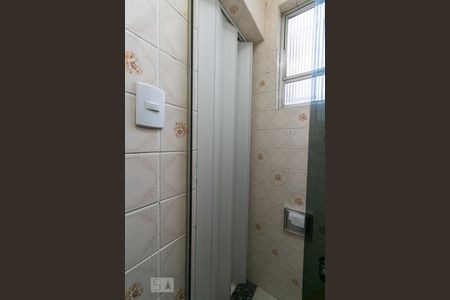 Apartamento à venda com 110m², 2 quartos e 1 vagaÁrea de Serviço - Banheiro