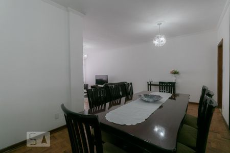 Apartamento à venda com 110m², 2 quartos e 1 vagaSala
