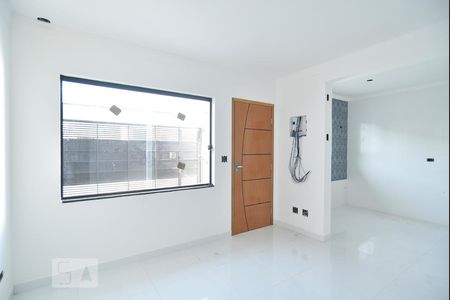 Sala e cozinha de casa à venda com 2 quartos, 70m² em Vila Alpina, São Paulo