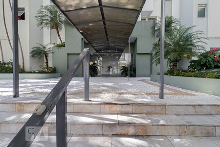 Studio à venda com 45m², 1 quarto e 1 vagaEntrada