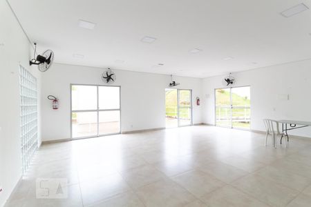 Apartamento à venda com 47m², 2 quartos e 1 vaga Apartamento à venda com 47m², 2 quartos e 1 vagaSalão de Festas