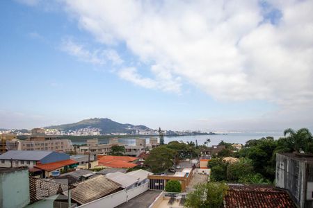 Apartamento para alugar com 75m², 2 quartos e 2 vagasVista do salão de festas