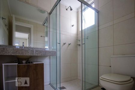 Apartamento para alugar com 75m², 2 quartos e 2 vagasBanheiro 02