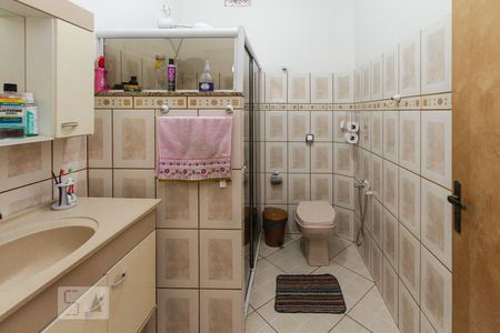 Casa à venda com 275m², 4 quartos e 8 vagasBanheiro