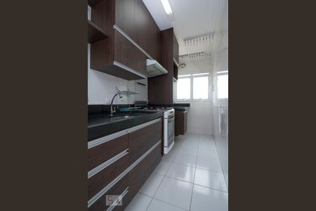 Apartamento para alugar com 60m², 3 quartos e 1 vaga Apartamento para alugar com 60m², 3 quartos e 1 vagaCozinha - Armários
