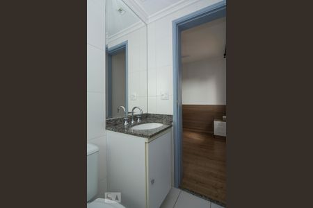 Apartamento para alugar com 60m², 3 quartos e 1 vaga Apartamento para alugar com 60m², 3 quartos e 1 vagaBanheiro Suíte - Armários