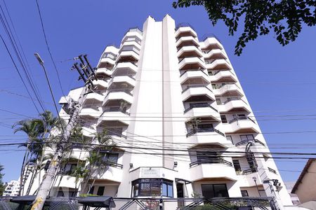 Apartamento para alugar com 107m², 3 quartos e 2 vagasFachada