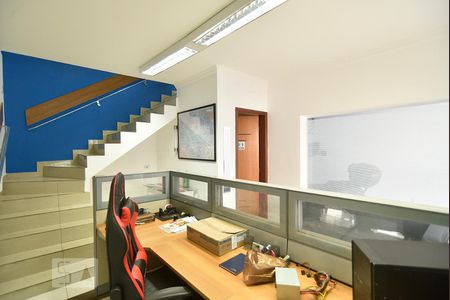 Sala - parte frontal - piso inferior de casa para alugar com 6 quartos, 417m² em Vila Prudente, São Paulo