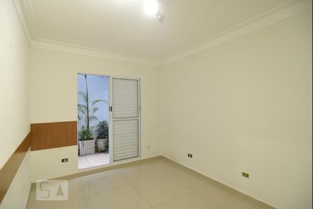 Casa para alugar com 417m², 6 quartos e 3 vagasQuarto 1 - piso inferior - parte posterior