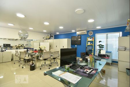 Salão - parte frontal - piso superior de casa para alugar com 6 quartos, 417m² em Vila Prudente, São Paulo