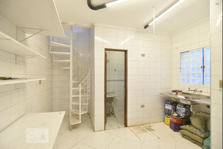 Casa para alugar com 417m², 6 quartos e 3 vagasEdícula - cozinha ou deposito - piso inferior