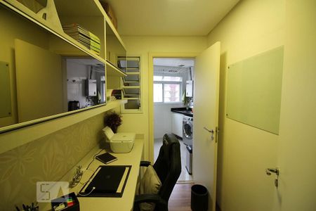 Apartamento à venda com 150m², 3 quartos e 3 vagasEscritório
