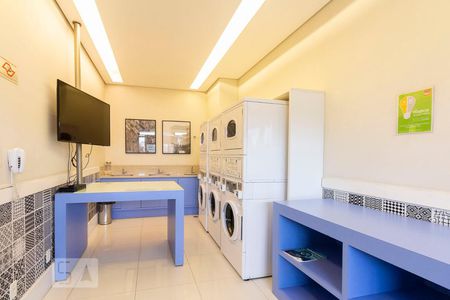 Apartamento à venda com 35m², 1 quarto e 1 vaga Apartamento à venda com 35m², 1 quarto e 1 vagaÁrea Comum - Lavanderia