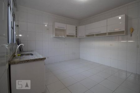 Casa à venda com 124m², 3 quartos e 2 vagasCozinha