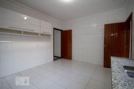 Casa à venda com 124m², 3 quartos e 2 vagasCozinha