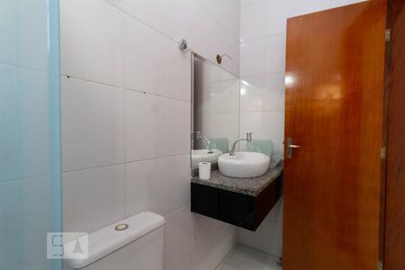 Casa à venda com 124m², 3 quartos e 2 vagasBanheiro da Suíte