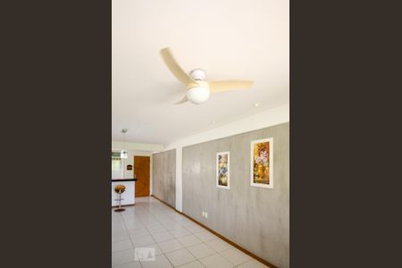 Apartamento para alugar com 74m², 2 quartos e 1 vaga Apartamento para alugar com 74m², 2 quartos e 1 vagaSala - Ventilador