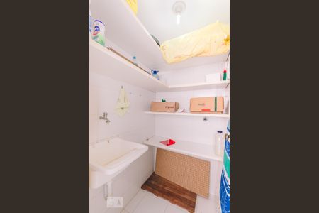Apartamento para alugar com 74m², 2 quartos e 1 vaga Apartamento para alugar com 74m², 2 quartos e 1 vagaÁrea de Serviço