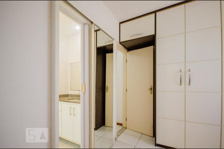 Apartamento para alugar com 74m², 2 quartos e 1 vaga Apartamento para alugar com 74m², 2 quartos e 1 vagaQuarto 2 - Suíte