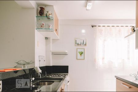 Apartamento para alugar com 74m², 2 quartos e 1 vaga Apartamento para alugar com 74m², 2 quartos e 1 vagaCozinha