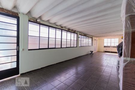 Casa à venda com 198m², 3 quartos e 2 vagasSalão