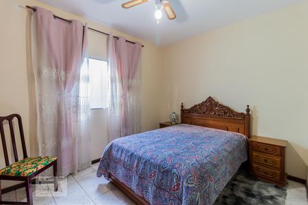 Casa à venda com 198m², 3 quartos e 2 vagasQuarto 1