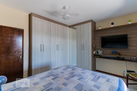 Casa à venda com 198m², 3 quartos e 2 vagasSuíte 