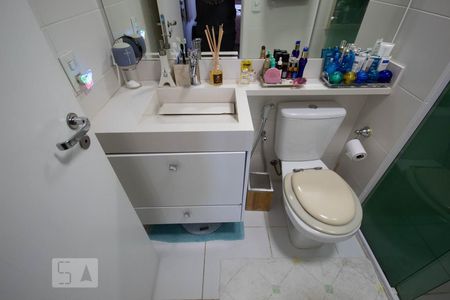 Apartamento para alugar com 64m², 2 quartos e 1 vaga Apartamento para alugar com 64m², 2 quartos e 1 vagaBanheiro da Suíte
