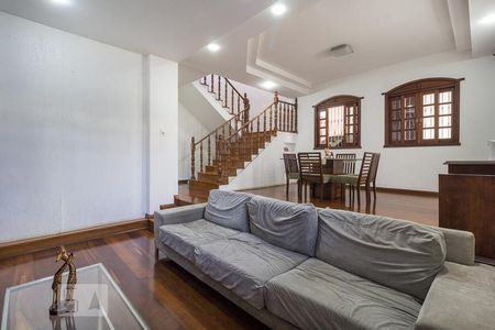 Sala de casa à venda com 6 quartos, 274m² em Itapoã, Belo Horizonte